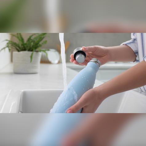 El Minsa recomienda lavar y secar el termo todos los días para evitar infecciones.