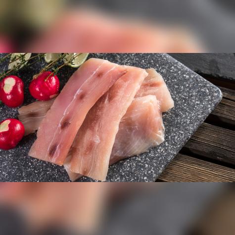 El limón cambia la textura del pescado, pero no elimina microorganismos.   