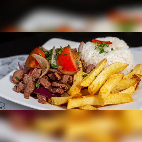 Lomo saltado. Lomo saltado.