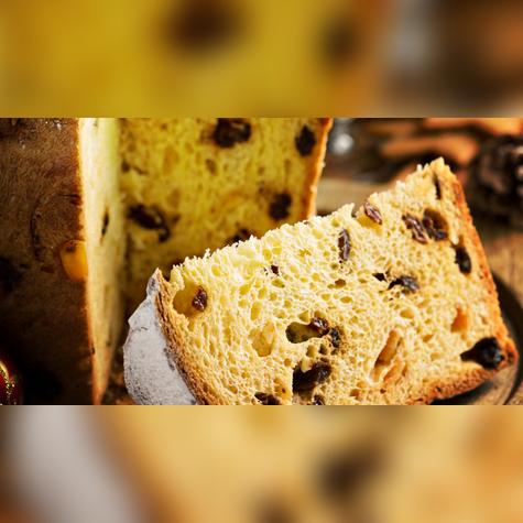 Supermercados apuestan por panetones económicos para cuidar el presupuesto familiar.    