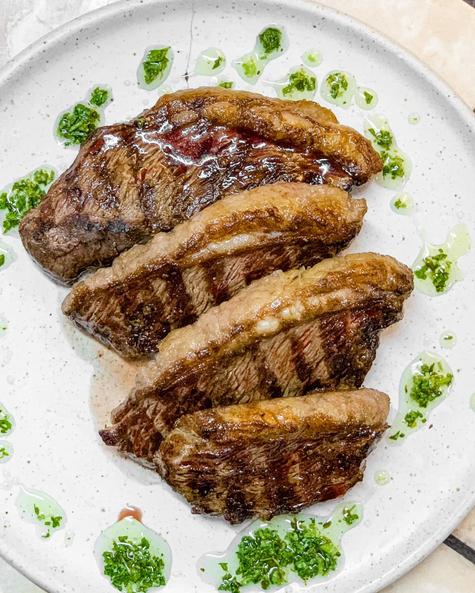 La especialidad de este restaurante es la parrilla. Foto: Facebook de El Asador La especialidad de este restaurante es la parrilla. Foto: Facebook de El Asador