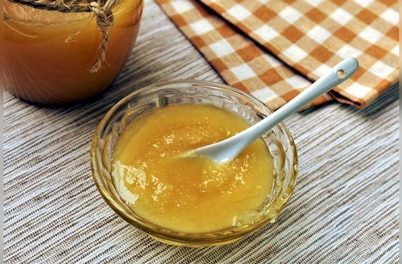 Miel cristalizada. Sucede por el frío y es una señal de una buena miel.   