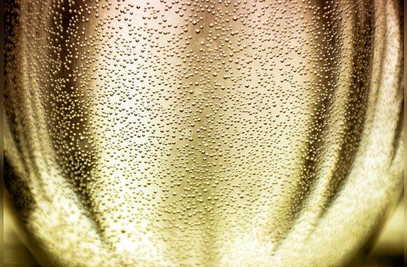 La burbuja es un buen indicio de la calidad del espumoso: mientras más pequeñas, mejor.   