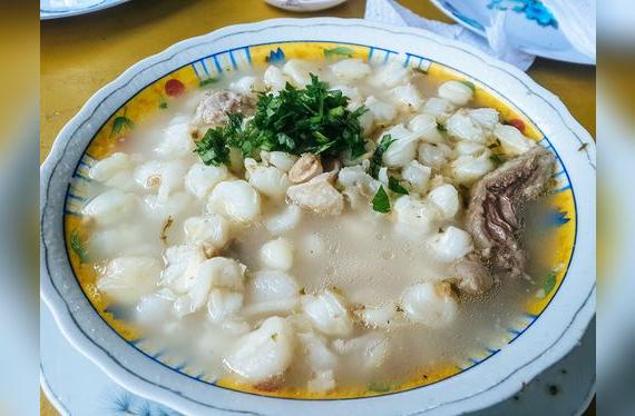 La patasca es el caldo andino por excelencia.    