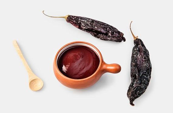 En pasta o entero, el ají panca es uno de los pilares de nuestra cocina.   