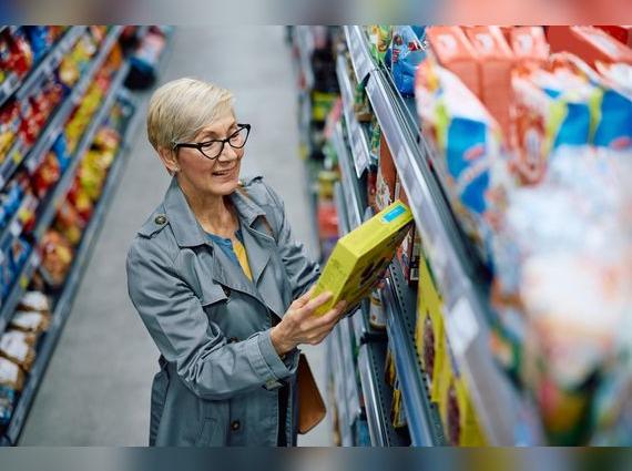 Se recomienda revisar detalladamente la lista de ingredientes. Fuente: Shutterstock.   