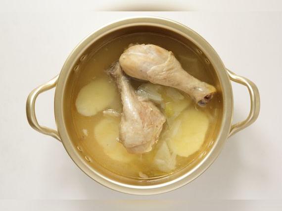  A la sopa de pollo agrega kion para darle un delicioso sabor.    