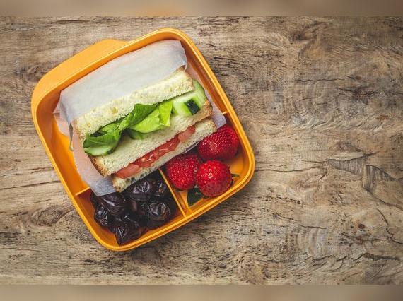 Los tuppers son peligrosos para la salud cuando se calientan en el microondas.   