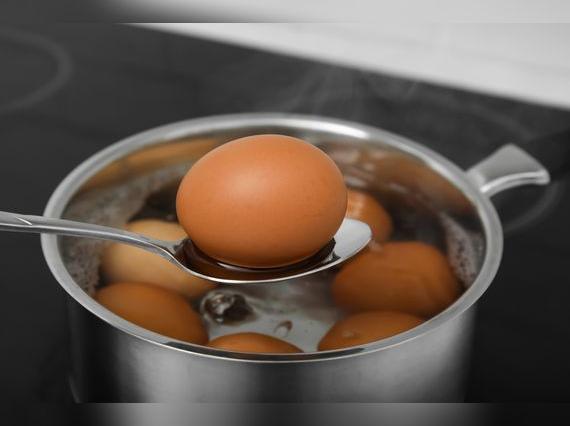 Consume huevo sancochado para aprovechar todas sus propiedades.   