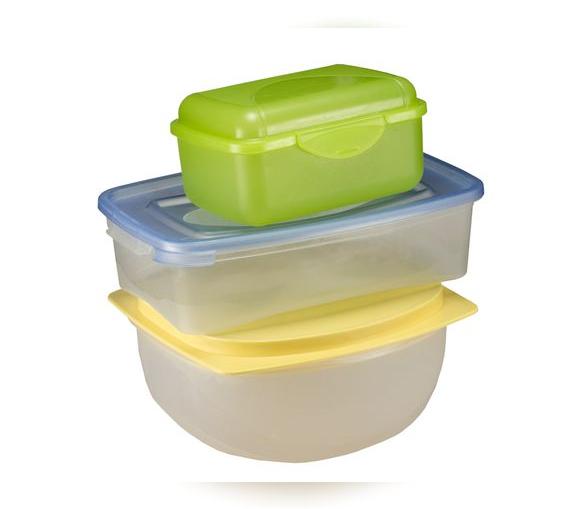 Si el táper tiene grietas o manchas, es señal de que debes desecharlo.   