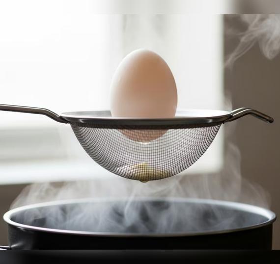 La forma más fácil de cocer el huevo es al vapor.   