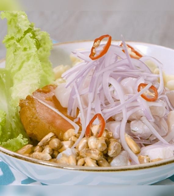 Ceviche de pescado lenguado.   