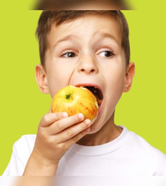 La manzana caña tiene vitaminas, agua y fibra, beneficiosas para el organismo.   