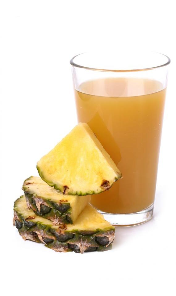  El agua de piña posee potasio, y este equilibra los niveles de líquidos y electrolitos en el cuerpo.    