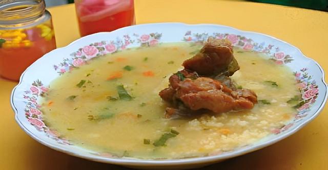 Mazamorra de carne del monte.   