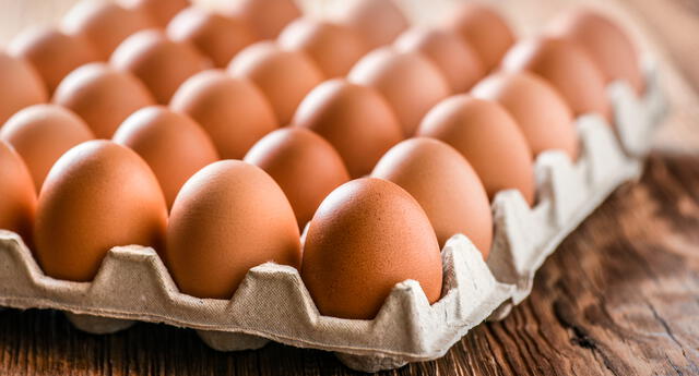 Huevos en bandeja buenazo