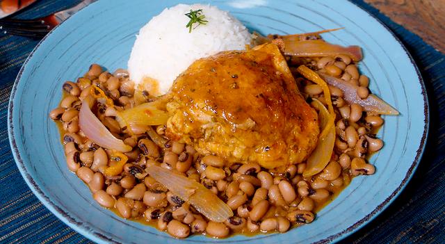 Frejoles castilla escabechados con pollo.   