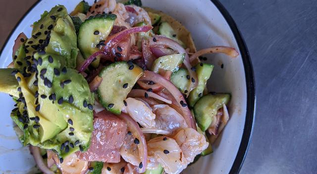  Los pescados oscuros se prestan bien para el estilo nikkei.    