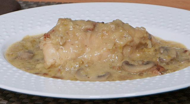 Pollo a la cacerola. Pollo a la cacerola.