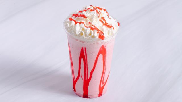 Frappuccino de fresa, refrescante para el verano.   