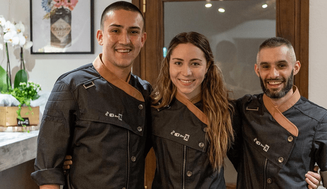 Tres jóvenes chefs españoles fundaron un restaurante que se encuentra entre los más recomendados por la Guía Michelin. Foto: Buenazo / Facebook Tres jóvenes chefs españoles fundaron un restaurante que se encuentra entre los más recomendados por la Guía Michelin. Foto: Buenazo / Facebook
