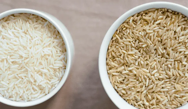 La freidora de aire permite cocinar el arroz con circulación de aire caliente. La freidora de aire permite cocinar el arroz con circulación de aire caliente.
