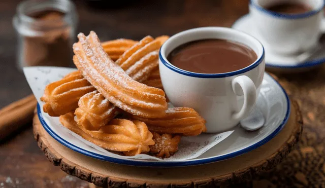 Disfruta de unos deliciosos churros hechos en casa. Disfruta de unos deliciosos churros hechos en casa.