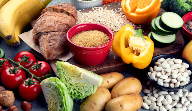 Alimentos que se consideran altos en carbohidratos pero no lo son. Alimentos que se consideran altos en carbohidratos pero no lo son.