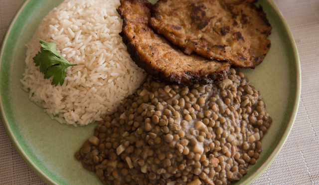 Usa el vinagre al cocinar las lentejas para diversos beneficios en el organismo. Usa el vinagre al cocinar las lentejas para diversos beneficios en el organismo.