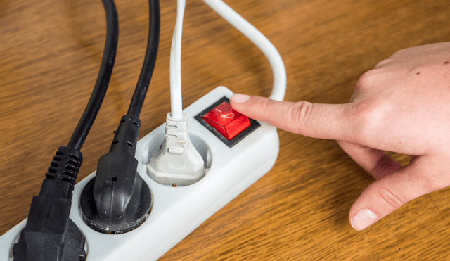 Este es el electrodoméstico cuyo consumo de energía equivale a encender 30 lámparas juntas. Este es el electrodoméstico cuyo consumo de energía equivale a encender 30 lámparas juntas.