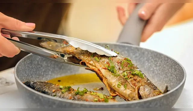 El mejor truco para freir pescado sin que se despegue la piel.