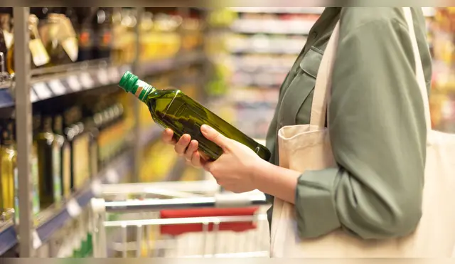 Exigen el retiro de este aceite de oliva por ser un peligro para la salud