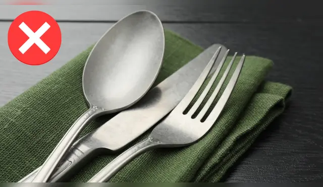 La ingeniosa forma de comer sin cubiertos.