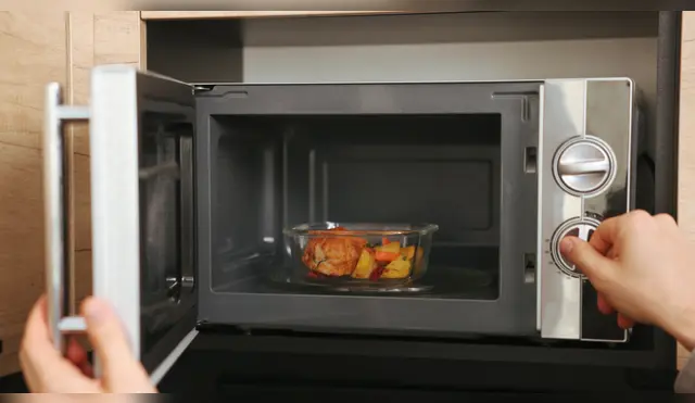 Cuanta energía consume un microondas enchufado y sin usar. Cuanta energía consume un microondas enchufado y sin usar.
