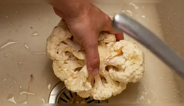 El truco infalible para limpiar el coliflor y eliminar los bichos. El truco infalible para limpiar el coliflor y eliminar los bichos.