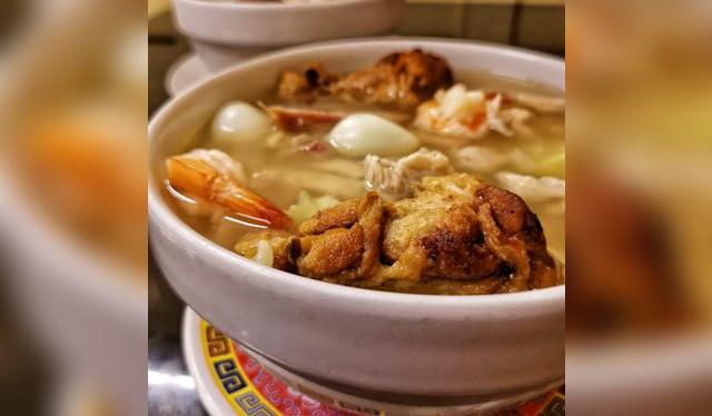 Esta es la madre de todas las sopas wantán, y la encuentras solo en el chifa Chung Yion de Barranco.   