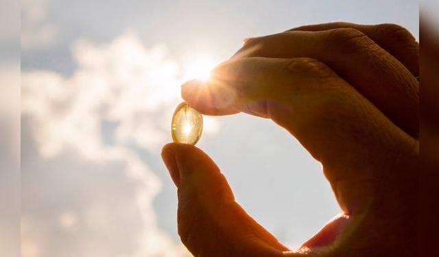 Unos minutos de exposición solar al dia y suplementos vitamínicos aportan la cuota diaria de vitamina D. Unos minutos de exposición solar al dia y suplementos vitamínicos aportan la cuota diaria de vitamina D.