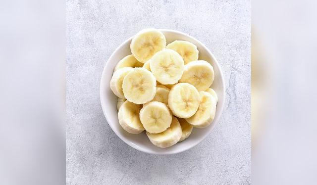 Para cualquier momento del día y de la vida: el plátano siempre le viene bien al peruano. Para cualquier momento del día y de la vida: el plátano siempre le viene bien al peruano.