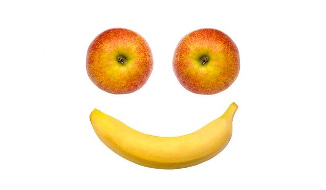 El plátano y la manzana son dos frutas que contienen triptófano.    