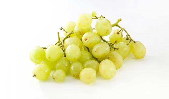 La variedad superior es similar a la Thompson seedlless.   