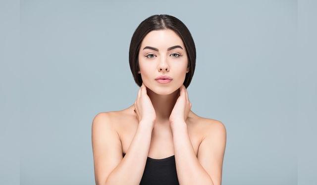 La vitamina c nos ayuda a tener una piel sana, gracias al colágeno y a su función antioxidante.    