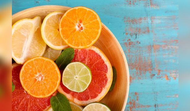 Los cítricos son una rica fuente de vitamina C, la cual fortalece el sistema inmunológico. Los cítricos son una rica fuente de vitamina C, la cual fortalece el sistema inmunológico.