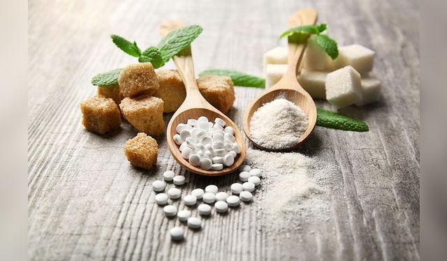 Muchos edulcorantes han sido aprobados luego de varios años de estudios. El lakanto aún tiene poco tiempo en el mercado.   