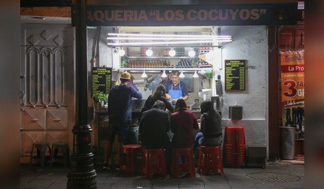 En cada esquina hay una taquería, o más. Es la expresión más democrática de la cultura mexicana.    