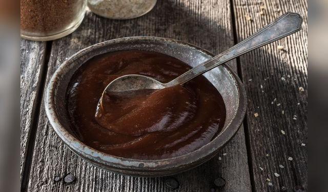 Prueba tu propia versión, usando ingredientes peruanos: ají panca, especias, y hasta cerveza negra. Prueba tu propia versión, usando ingredientes peruanos: ají panca, especias, y hasta cerveza negra.