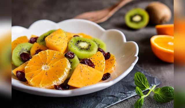 Su punto de dulzor la vuelve una fruta amable para consumir fresca.   