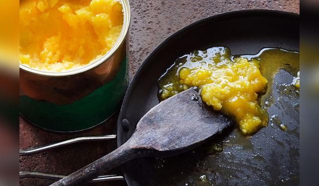 Puede reemplazar al aceite de oliva o a la misma mantequilla, con la ventaja de que aguanta altas temperaturas. Puede reemplazar al aceite de oliva o a la misma mantequilla, con la ventaja de que aguanta altas temperaturas.