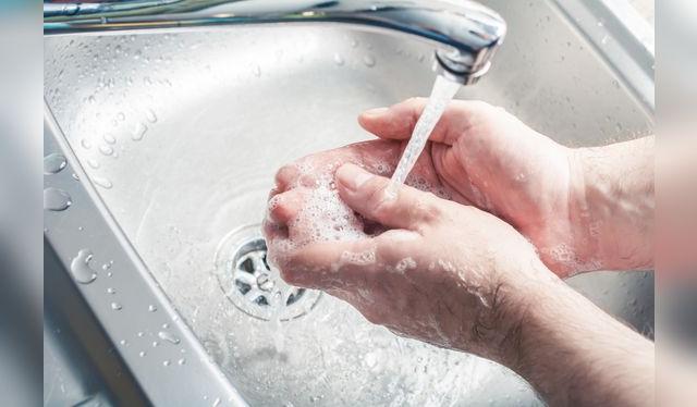 ¿Puede el jabón metálico superar la eficacia del jabón? Haz el experimento.   