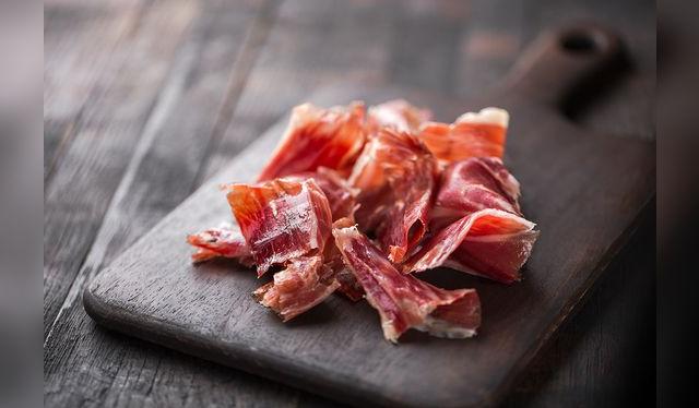 Ese sabor tan especial del jamón curado tiene una explicación: MSG.    