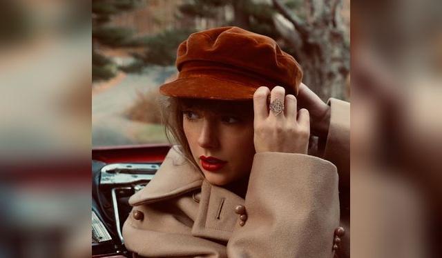 El nuevo disco de Taylor Swift, Red, es tendencia y motivo de una campaña en Starbucks.   